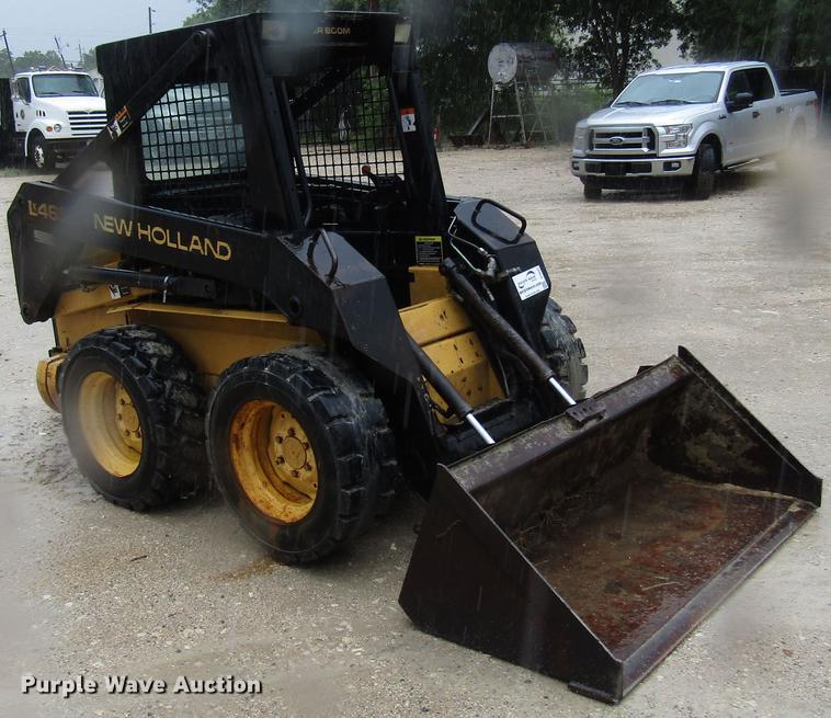 image for item DF8043 1997 New Holland LX465 skid steer