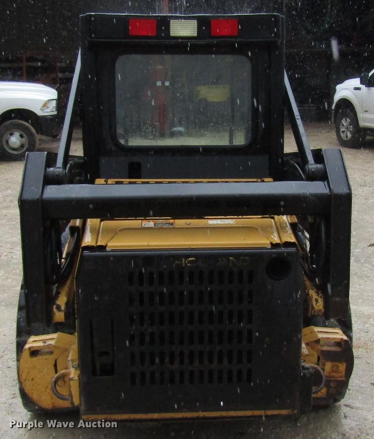 image for item DF8043 1997 New Holland LX465 skid steer