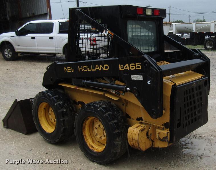 image for item DF8043 1997 New Holland LX465 skid steer