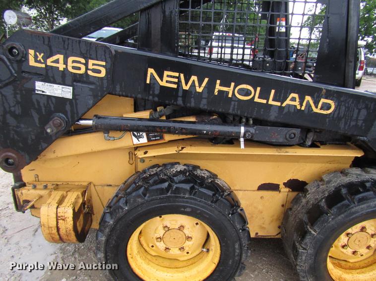 image for item DF8043 1997 New Holland LX465 skid steer