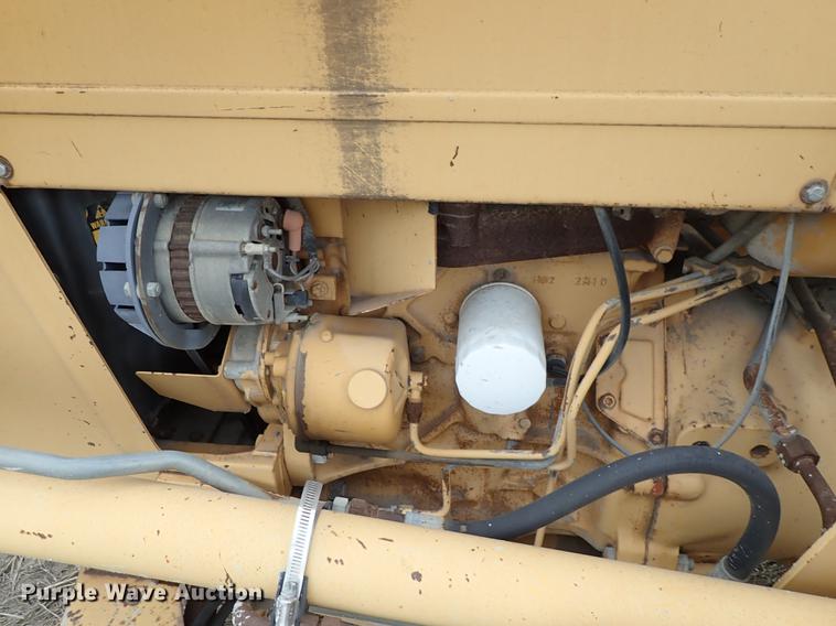 image for item DF8845 Ford 3450 tractor