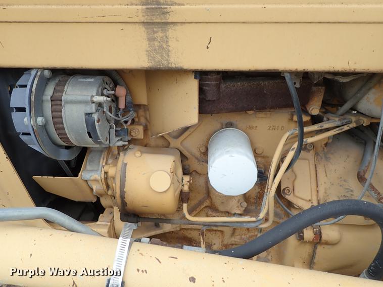 image for item DF8845 Ford 3450 tractor