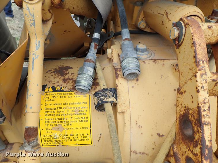 image for item DF8845 Ford 3450 tractor