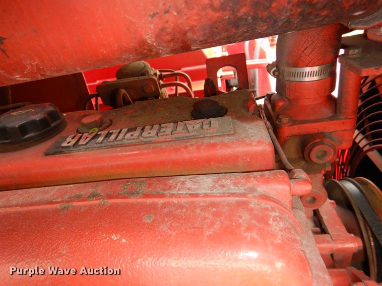 image for item DG1052 2004 Morbark 12 wood chipper