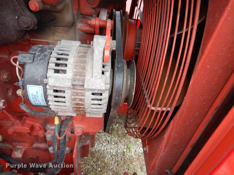 image for item DG1052 2004 Morbark 12 wood chipper