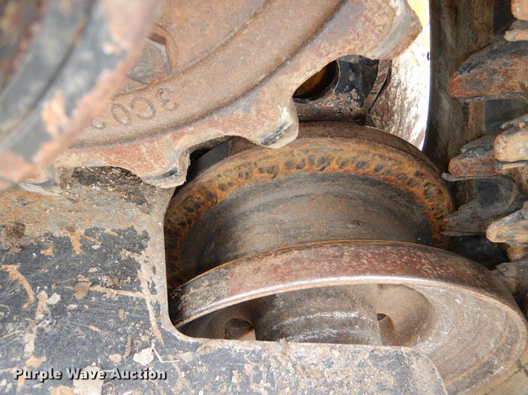 image for item DG1062 2014 John Deere 333E skid steer