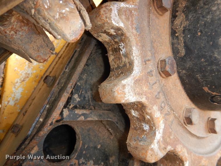 image for item DG1062 2014 John Deere 333E skid steer