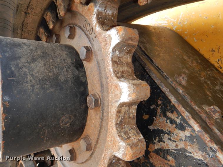 image for item DG1062 2014 John Deere 333E skid steer