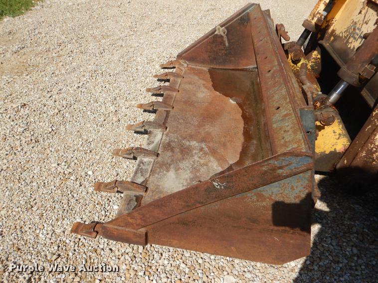 image for item DG1068 1997 Gehl 6635SXT skid steer