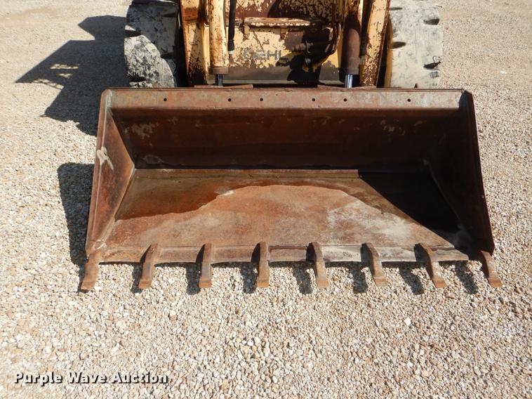 image for item DG1068 1997 Gehl 6635SXT skid steer