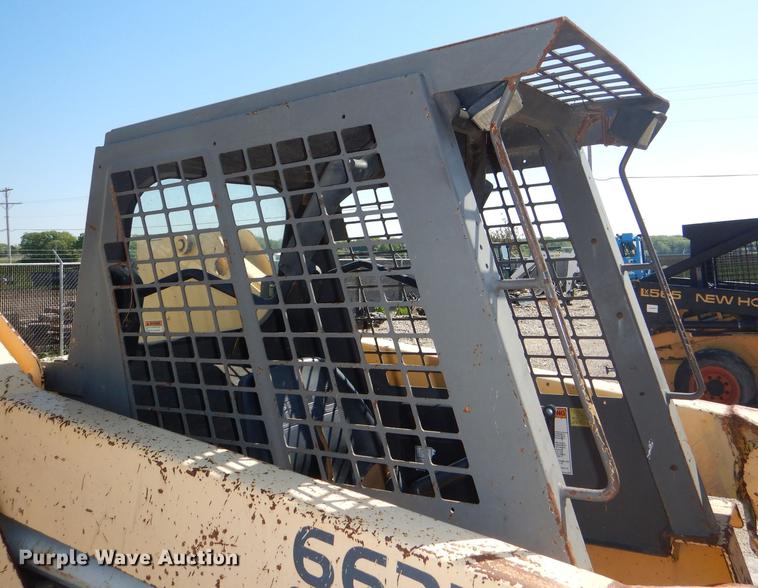 image for item DG1068 1997 Gehl 6635SXT skid steer