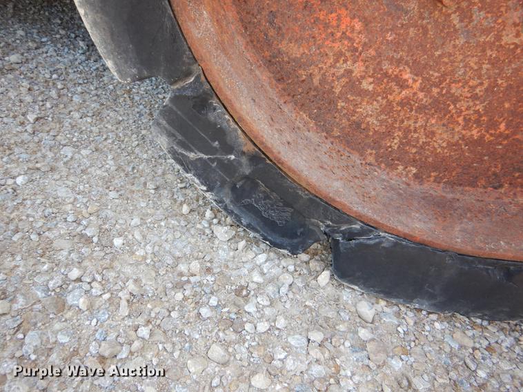 image for item DG1068 1997 Gehl 6635SXT skid steer