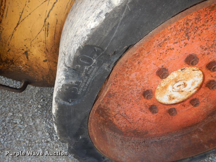 image for item DG1068 1997 Gehl 6635SXT skid steer