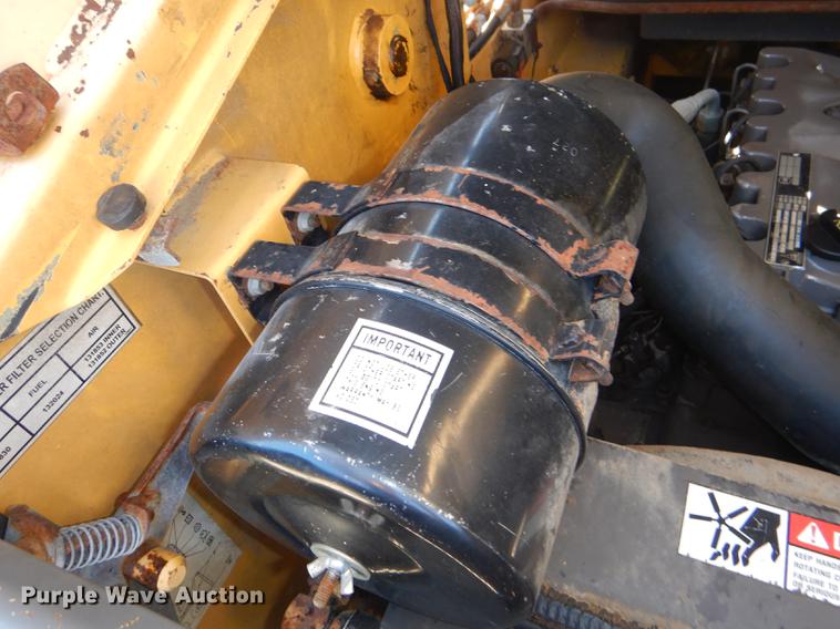 image for item DG1068 1997 Gehl 6635SXT skid steer