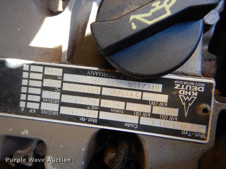 image for item DG1068 1997 Gehl 6635SXT skid steer