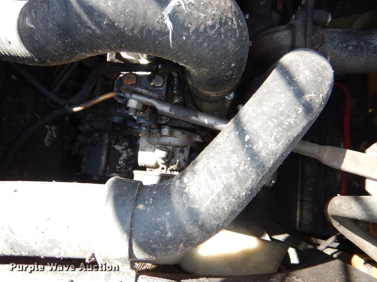 image for item DG1078 1997 New Holland LX565 skid steer