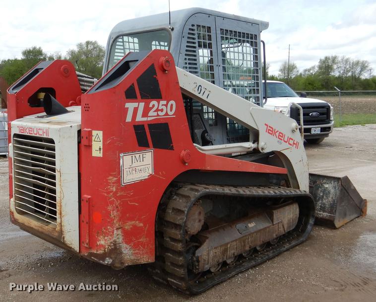 image for item DY9826 2011 Takeuchi TL250 skid steer