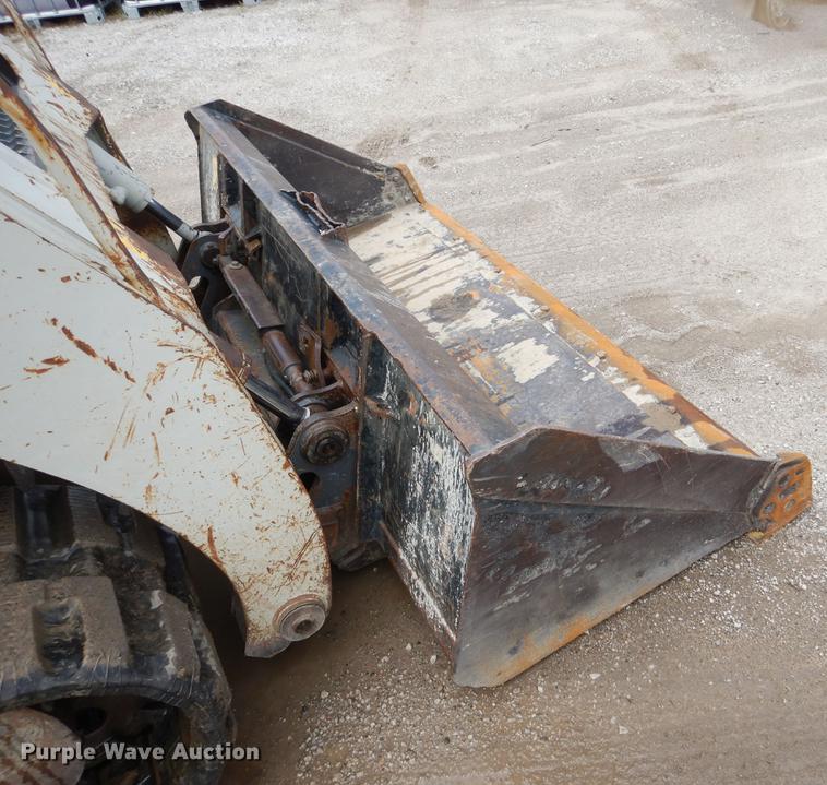 image for item DY9826 2011 Takeuchi TL250 skid steer