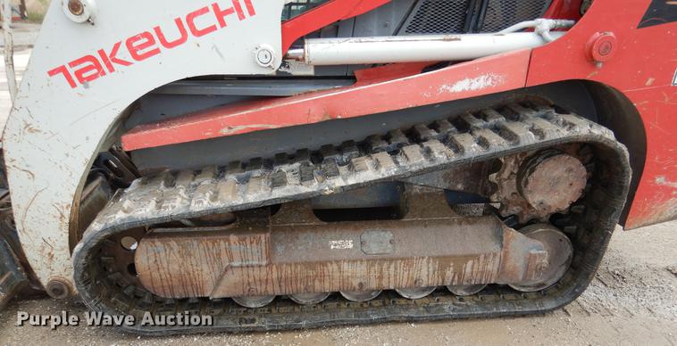 image for item DY9826 2011 Takeuchi TL250 skid steer
