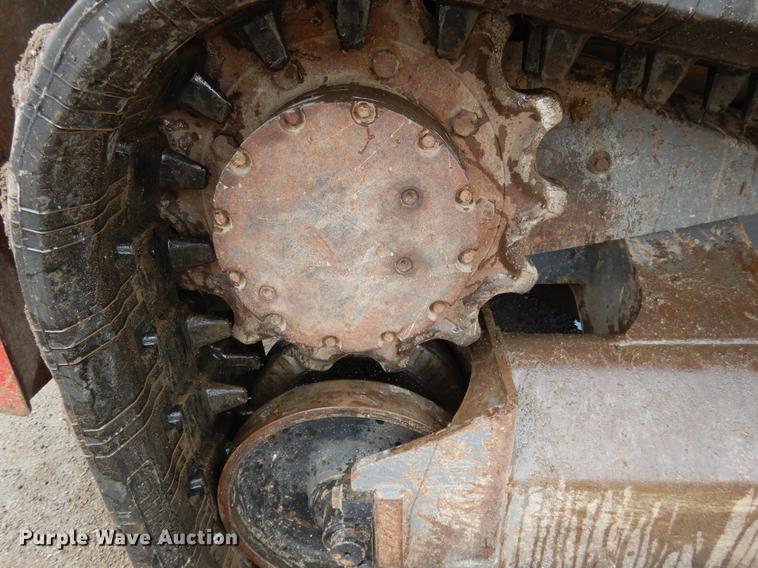 image for item DY9826 2011 Takeuchi TL250 skid steer