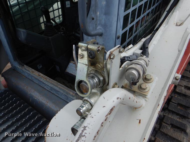image for item DY9826 2011 Takeuchi TL250 skid steer