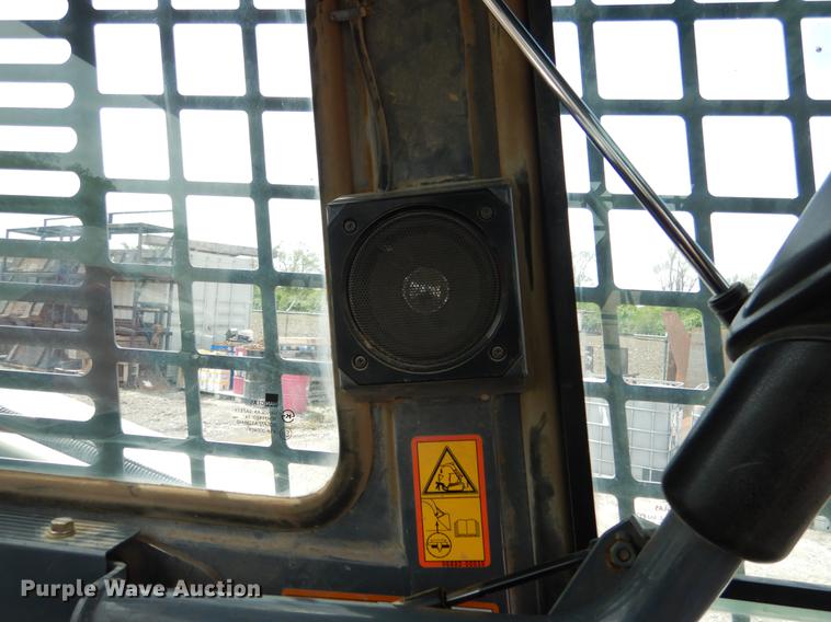 image for item DY9826 2011 Takeuchi TL250 skid steer