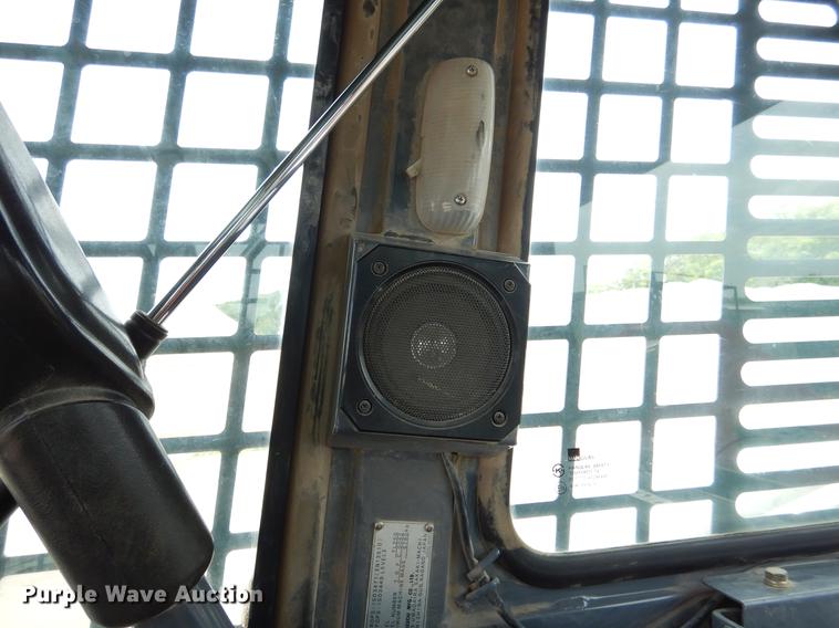 image for item DY9826 2011 Takeuchi TL250 skid steer