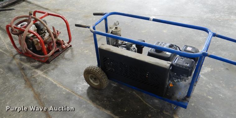 image for item DY9828 (2) pumps