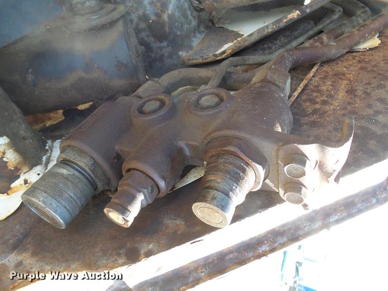 image for item EF9517 2005 Bobcat S185 skid steer