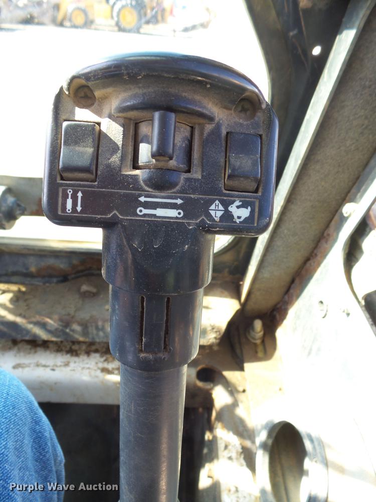 image for item EF9517 2005 Bobcat S185 skid steer