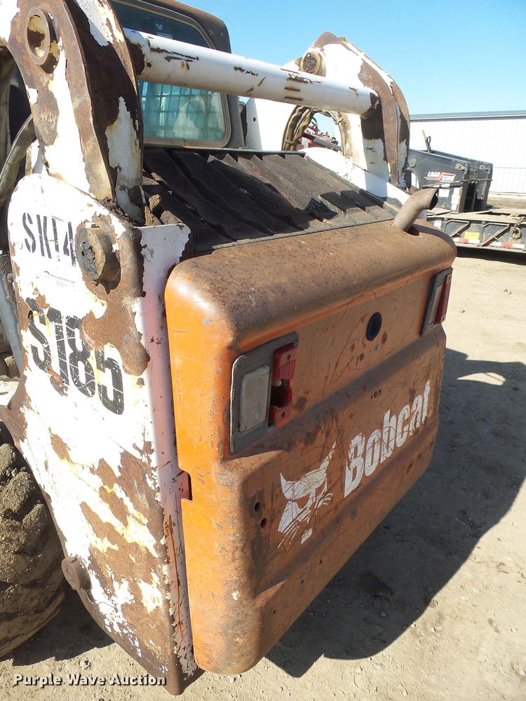 image for item EF9517 2005 Bobcat S185 skid steer
