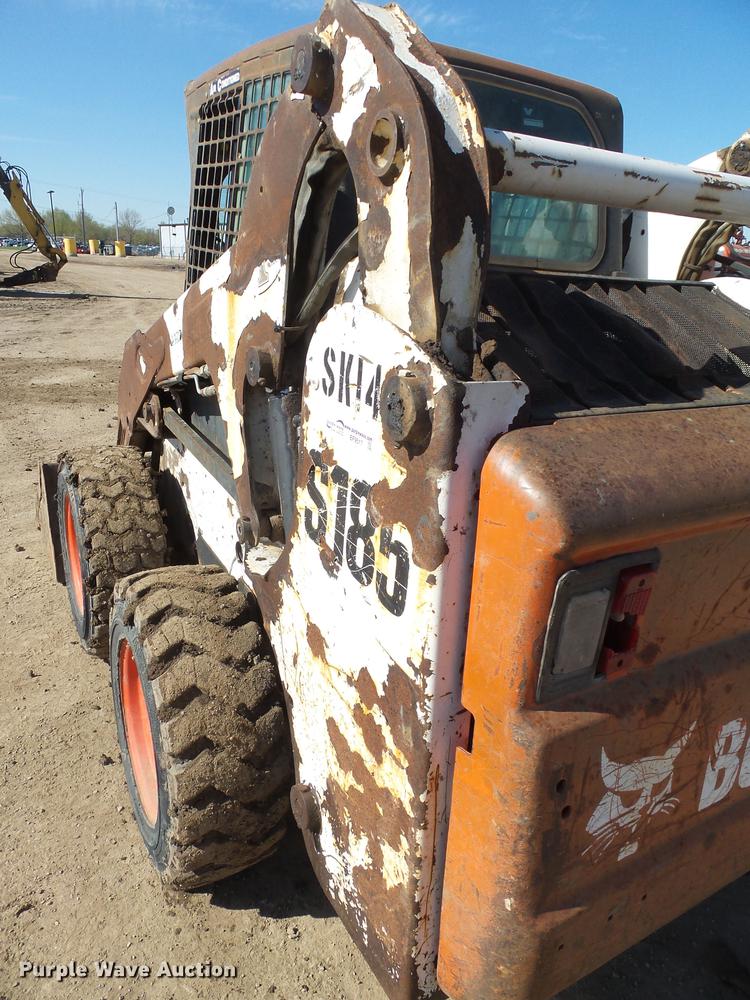 image for item EF9517 2005 Bobcat S185 skid steer