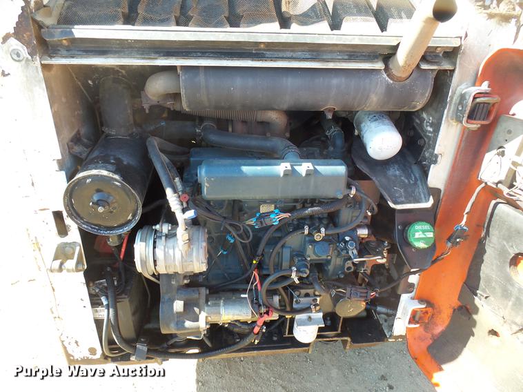image for item EF9517 2005 Bobcat S185 skid steer