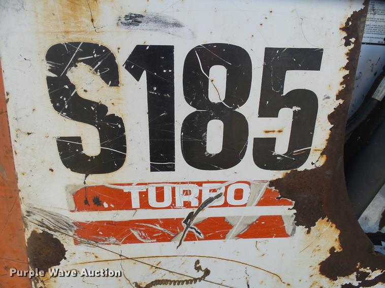 image for item EF9517 2005 Bobcat S185 skid steer