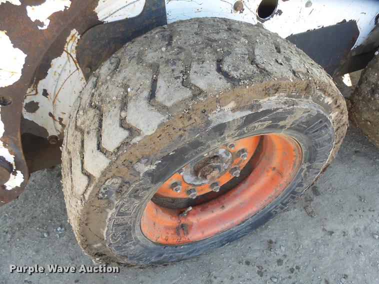 image for item EF9517 2005 Bobcat S185 skid steer