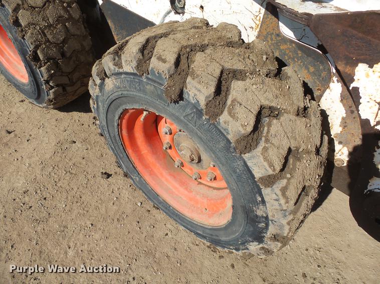 image for item EF9517 2005 Bobcat S185 skid steer
