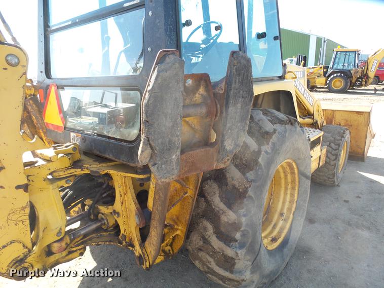 image for item EF9519 1996 John Deere 310D backhoe
