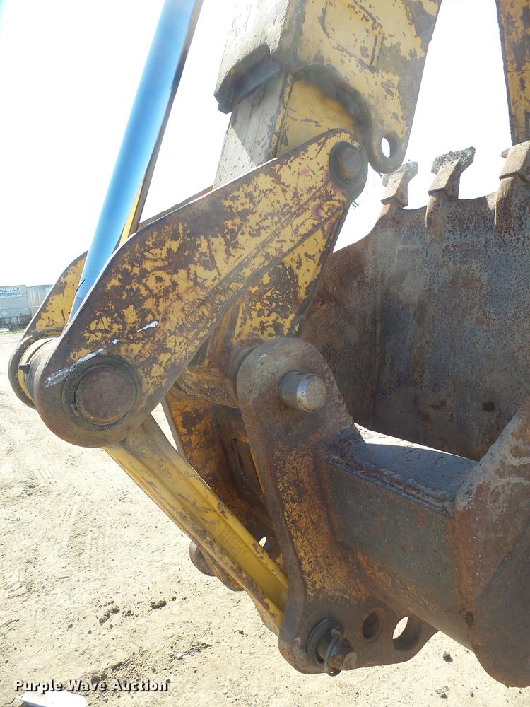 image for item EF9519 1996 John Deere 310D backhoe