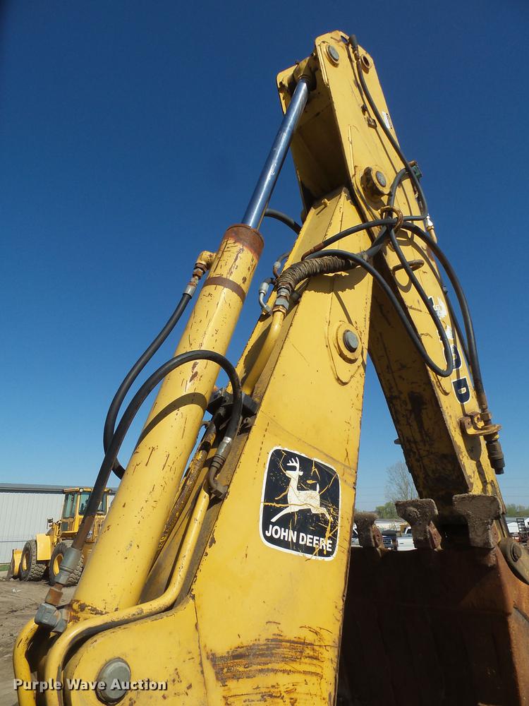image for item EF9519 1996 John Deere 310D backhoe