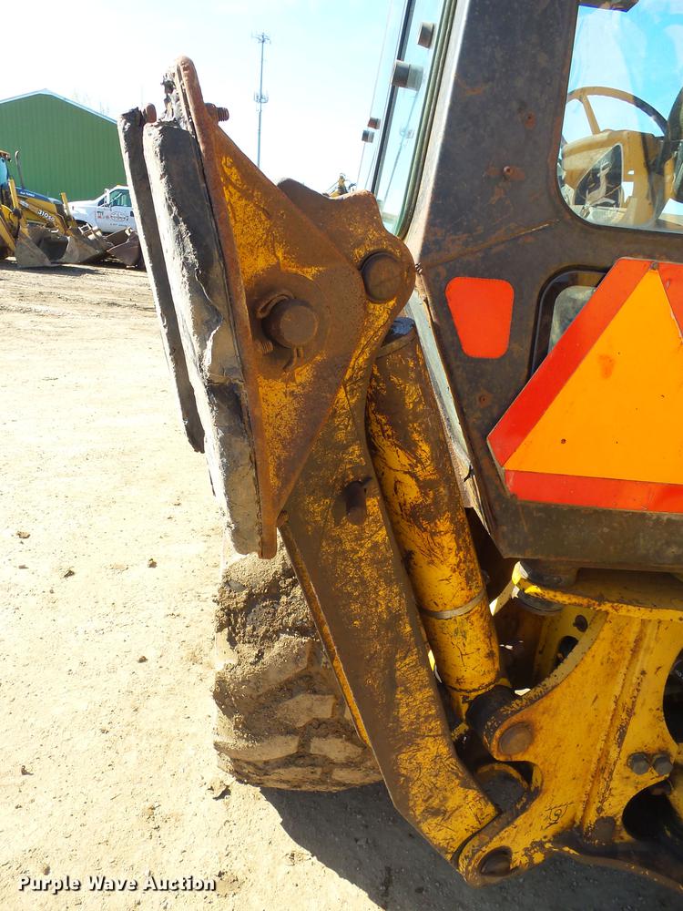 image for item EF9519 1996 John Deere 310D backhoe