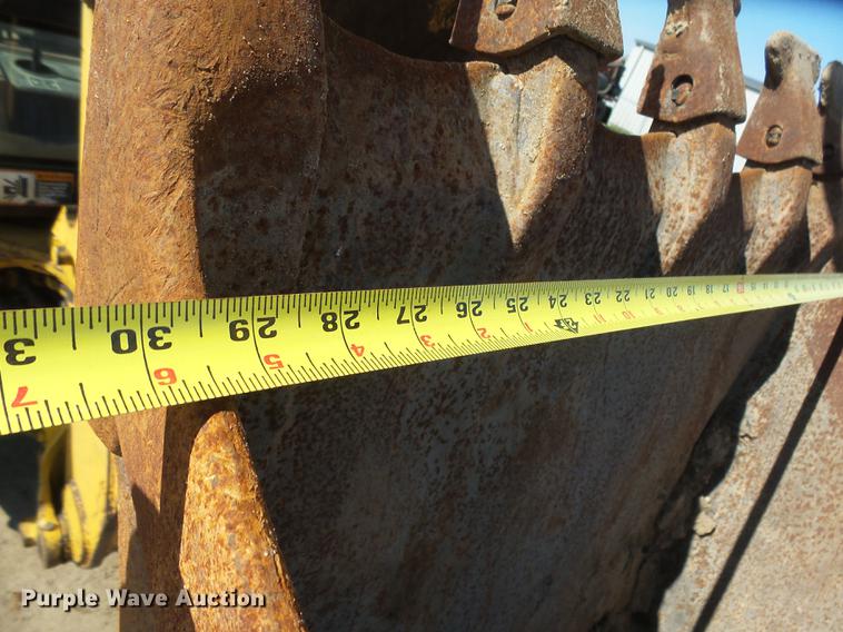 image for item EF9519 1996 John Deere 310D backhoe