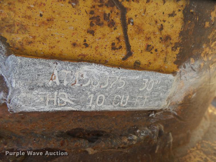 image for item EF9519 1996 John Deere 310D backhoe