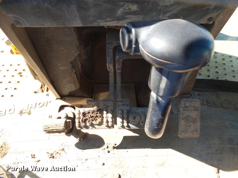 image for item EF9519 1996 John Deere 310D backhoe