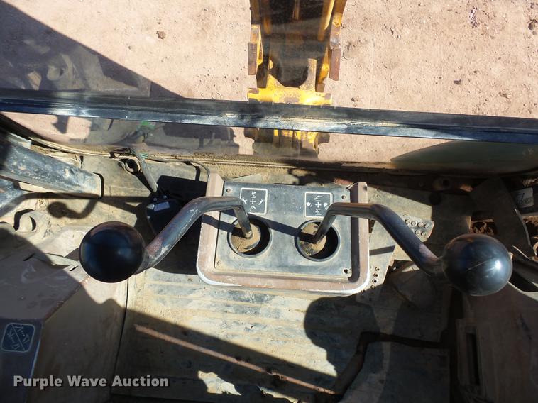 image for item EF9519 1996 John Deere 310D backhoe