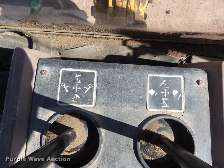 image for item EF9519 1996 John Deere 310D backhoe