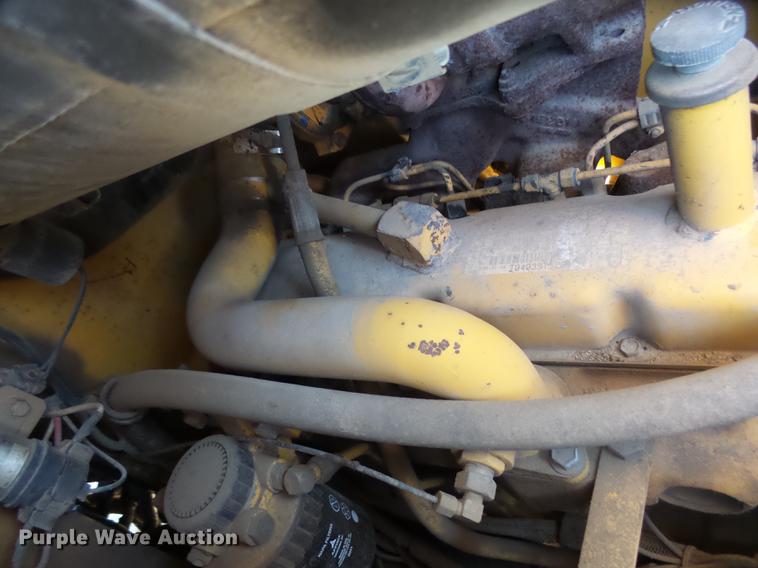 image for item EF9519 1996 John Deere 310D backhoe