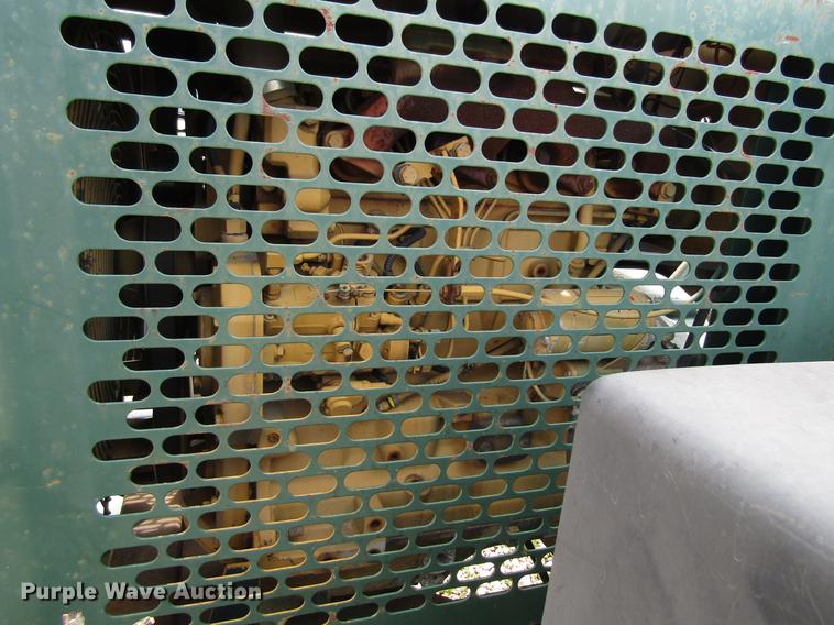 image for item EU9629 1997 Brush Bandit 250XP wood chipper