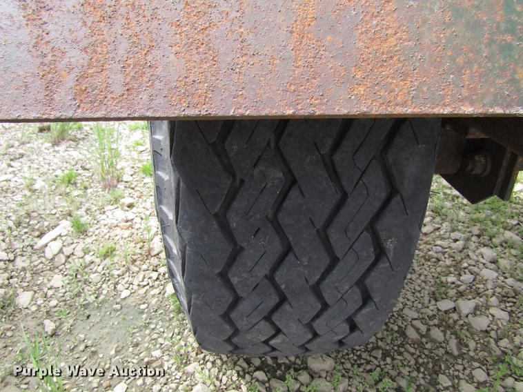 image for item EU9629 1997 Brush Bandit 250XP wood chipper