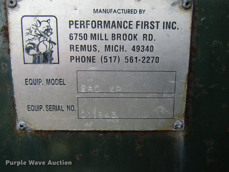 image for item EU9629 1997 Brush Bandit 250XP wood chipper