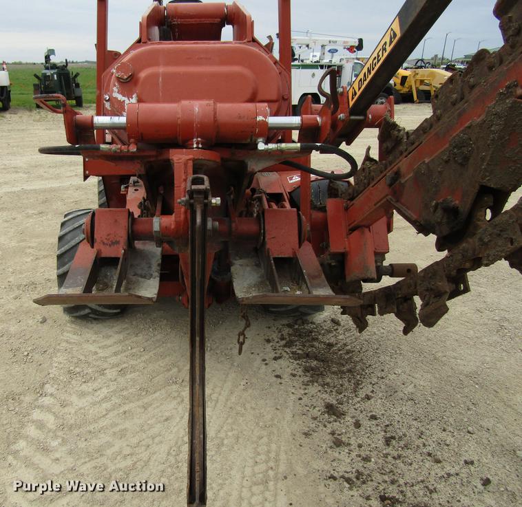 image for item EU9630 1984 Ditch Witch 4010DD trencher